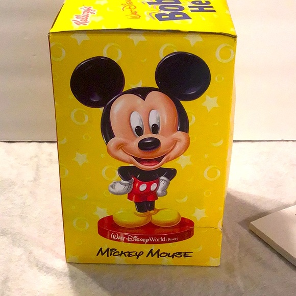 2002 Mickey Mouse Bobble Head - Picture 2 of 5